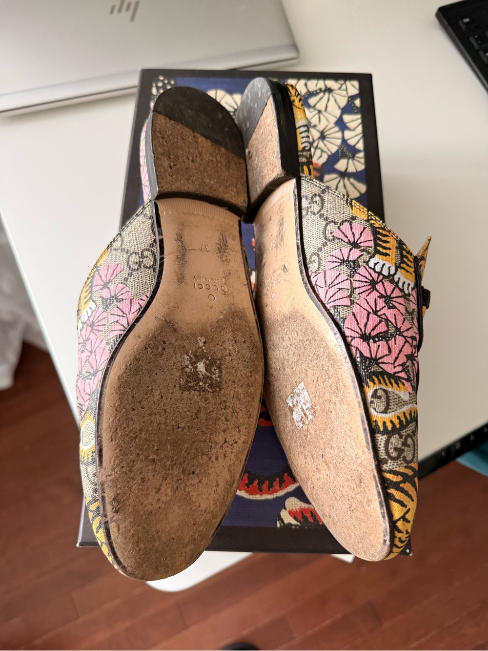 Women’s Gucci Slides Bengal Pink & Yellow - Picture 5 of 5
